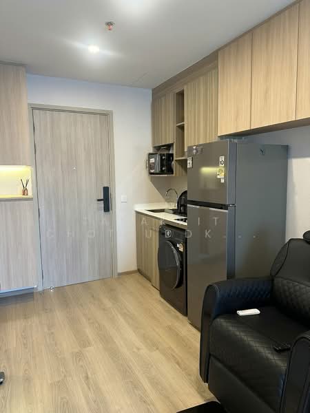 Life Rama 4-Asoke, Bangkok, Rama 4 Road, Khlong Toei, Bangkok, 1 Bedroom, 35 sqm, Condo For Rent, by Tanakrit Chotbuddkayan, 500306295 - DDproperty.com