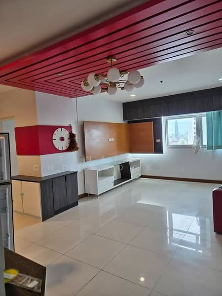 St Louis Grand Terrace, Bangkok, Soi Sathon 11 S Sathon Rd, Yan Nawa, Sathon, Bangkok, 2 Bedrooms, 90 sqm, Condo For Sale, by Tanakrit Chotbuddkayan, 500306297 - DDproperty.com