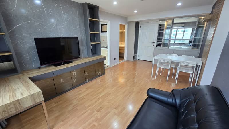 Lumpini Ville Phahol-Suthisarn, Bangkok, 23 Inthamara 2 Alley, Samsen Nai, Phaya Thai, Bangkok, 2 Bedrooms, 60 sqm, Condo For Rent, by พิมพ์ภัทรา แจ่มอุลิตรัตน, 500306335 - DDproperty.com