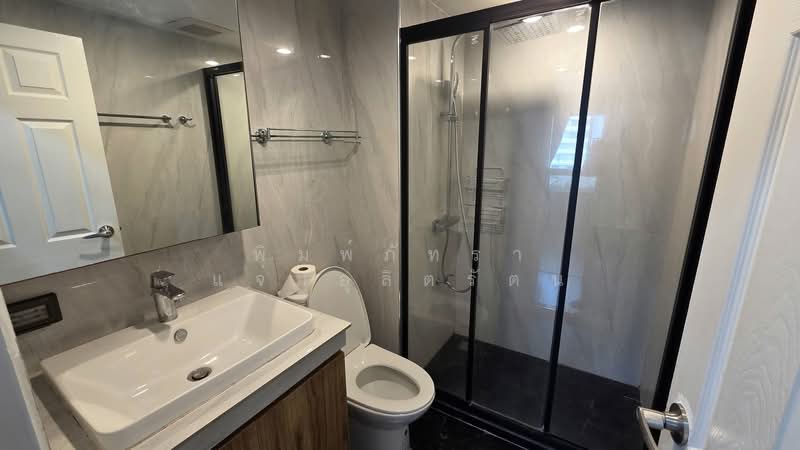 Lumpini Ville Phahol-Suthisarn, Bangkok, 23 Inthamara 2 Alley, Samsen Nai, Phaya Thai, Bangkok, 2 Bedrooms, 60 sqm, Condo For Rent, by พิมพ์ภัทรา แจ่มอุลิตรัตน, 500306335 - DDproperty.com