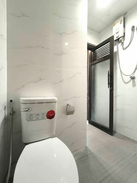 The Waterford Sukhumvit 50, Bangkok, 890 Soi Sukhumvit 50, Phra Kanong, Khlong Toei, Bangkok, 1 Bedroom, 50 sqm, Condo For Rent, by Juthabhorn Uppachit (Amy), 500306357 - DDproperty.com