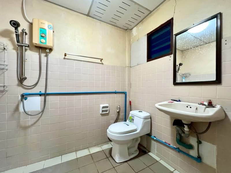 Baan Buathong Land, Nonthaburi, บางกรวย-ไทรน้อย, Bang Bua Thong, Nonthaburi, 2 Bedrooms, 100 sqm, Townhouse For Sale, by Adool Manusdee, 500306363 - DDproperty.com