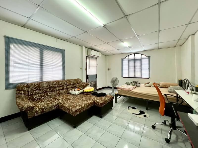 Baan Buathong Land, Nonthaburi, บางกรวย-ไทรน้อย, Bang Bua Thong, Nonthaburi, 2 Bedrooms, 100 sqm, Townhouse For Sale, by Adool Manusdee, 500306363 - DDproperty.com