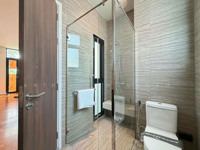 Arna Rama 9, Bangkok, 72 Rama IX Soi 39, Hua Mak, Bang Kapi, Bangkok, 4 Bedrooms, 611 sqm, Single Detached House For Sale, by Anthea Khwanngam, 500306374 - DDproperty.com