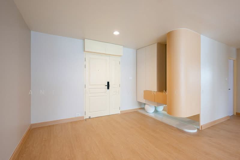 The Waterford Diamond Tower Sukhumvit, Bangkok, 758/18 Soi Sukhumvit 30/1, Sukhumvit Road, Khlong Toei, Bangkok, 2 Bedrooms, 144 sqm, Condo For Sale, by Anthea Khwanngam, 500306392 - DDproperty.com