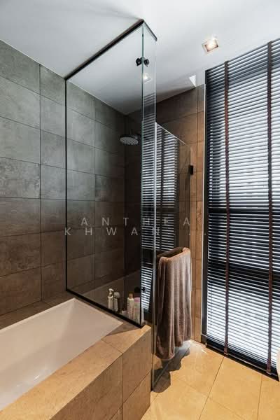 The Lofts Asoke, Bangkok, Sukhumvit 21 Road, Khlongtoei Nua, Watthana, Bangkok, 2 Bedrooms, 75 sqm, Condo For Sale, by Anthea Khwanngam, 500306412 - DDproperty.com