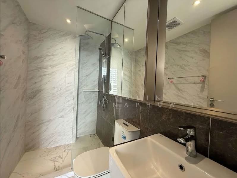 Fynn Asoke, Bangkok, 28 Sukhumvit 10 Alley, Khlong Toei, Bangkok, 2 Bedrooms, 46 sqm, Condo For Rent, by Papavalin Techatanaphuwit, 500306415 - DDproperty.com