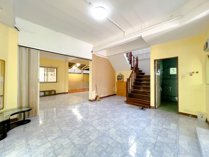 Baan Pradab Dao 1-4, Nonthaburi, ท่าอิฐ , ปากเกร็ด , นนทบุรี, Tha It, Pak Kret, Nonthaburi, 4 Bedrooms, 200 sqm, Single Detached House For Sale, by Haus Living Estate, 500306437 - DDproperty.com