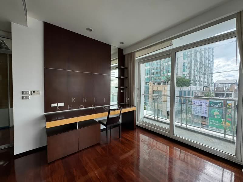 The Height, Bangkok, Soi Sukhumvit 55, Khlong Tan Nua, Watthana, Bangkok, 2 Bedrooms, 137 sqm, Condo For Rent, by Kritaphak Khongmueang, 500306446 - DDproperty.com