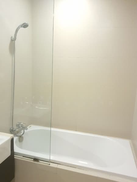 Noble Solo, Bangkok, 988 Thong Lo, Khlong Tan Nua, Watthana, Bangkok, 1 Bedroom, 74 sqm, Condo For Sale, by Kritaphak Khongmueang, 500306447 - DDproperty.com