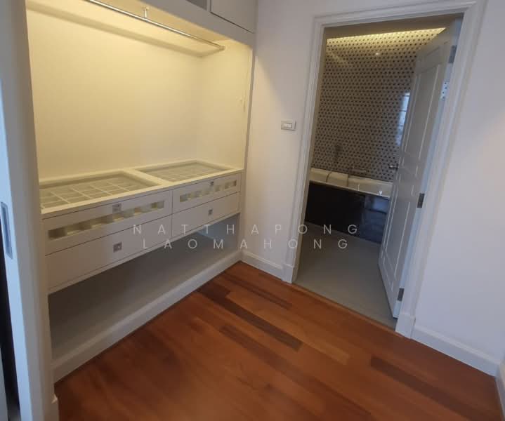 The Fourwings Residence, Bangkok, 335 Srinakarin, Hua Mak, Bang Kapi, Bangkok, 3 Bedrooms, 300 sqm, Condo For Rent, by Natthapong Laomahong, 500306516 - DDproperty.com