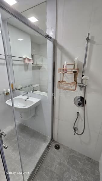 My Resort Bangkok, Bangkok, 1724 Petchaburi Road, Bang Kapi, Huai Khwang, Bangkok, 2 Bedrooms, 70 sqm, Condo For Sale, by Bongkoch Rattanavichai, 500306627 - DDproperty.com