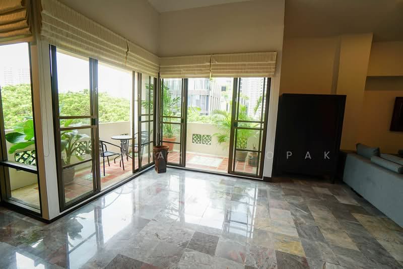 Raintree Village Apartment, Bangkok, 21 Soi Sukhumvit 41, Khlong Tan Nua, Watthana, Bangkok, 4 Bedrooms, 420 sqm, Apartment For Rent, by Boonraksa Sopak, 500306639 - DDproperty.com