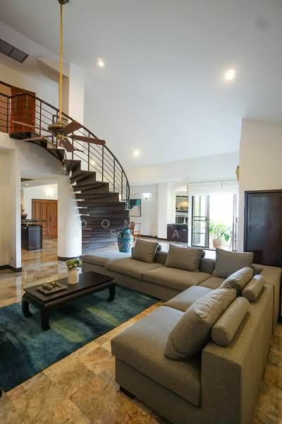 Raintree Village Apartment, Bangkok, 21 Soi Sukhumvit 41, Khlong Tan Nua, Watthana, Bangkok, 4 Bedrooms, 420 sqm, Apartment For Rent, by Boonraksa Sopak, 500306639 - DDproperty.com