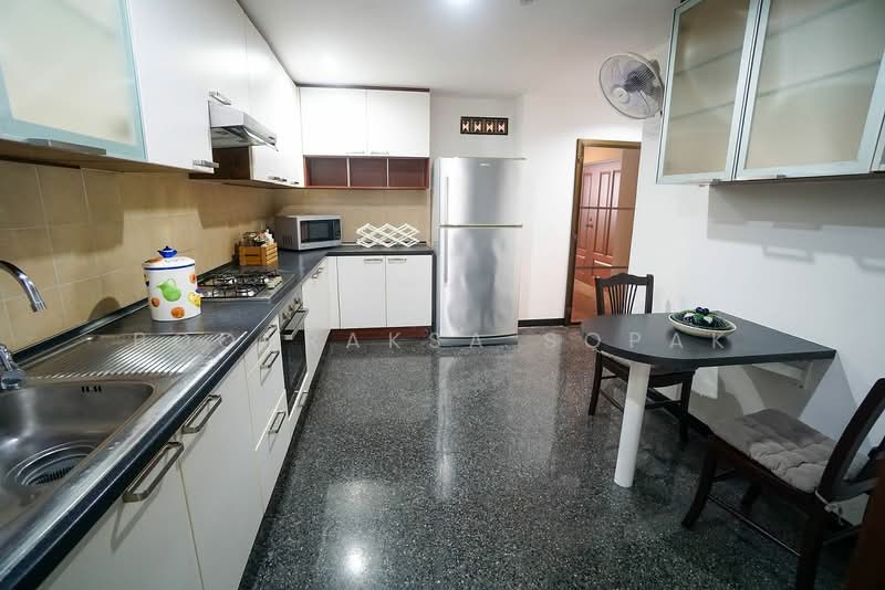 Raintree Village Apartment, Bangkok, 21 Soi Sukhumvit 41, Khlong Tan Nua, Watthana, Bangkok, 4 Bedrooms, 420 sqm, Apartment For Rent, by Boonraksa Sopak, 500306639 - DDproperty.com