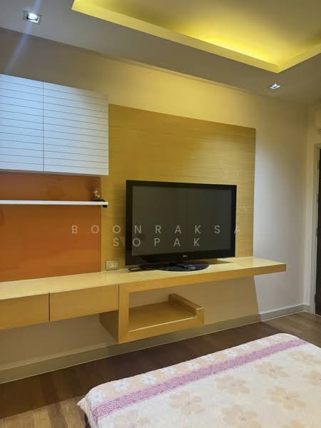 Watermark Chaophraya, Bangkok, Soi Charoennakorn 39-41, Charoennakorn Road, Bang Lam Phu Lang, Khlong San, Bangkok, 2 Bedrooms, 96 sqm, Condo For Rent, by Boonraksa Sopak, 500306668 - DDproperty.com