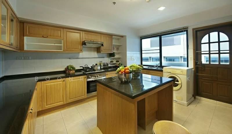 Centre Point Residence Phromphong, Bangkok, Soi Sukhumvit 39, Khlong Tan Nua, Watthana, Bangkok, 3 Bedrooms, 265 sqm, Apartment For Rent, by Boonraksa Sopak, 500306688 - DDproperty.com