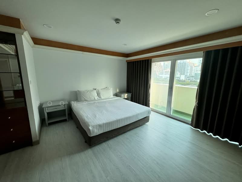 Chaidee Mansion, Bangkok, 75-7 Soi Sukhumvit 11, Khlongtoei Nua, Watthana, Bangkok, 2 Bedrooms, 200 sqm, Apartment For Rent, by Boonraksa Sopak, 500306694 - DDproperty.com