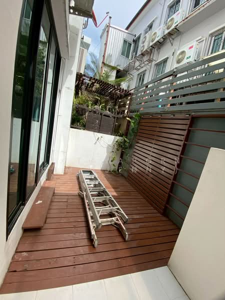The Zenite, Bangkok, ประชาอุทิศ (เหม่งจ๋าย), Wang Thonglang, Bangkok, 5 Bedrooms, 400 sqm, Townhouse For Rent, by Tittayaporn Kim (Jenny), 500306732 - DDproperty.com