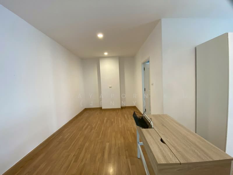 The Zenite, Bangkok, ประชาอุทิศ (เหม่งจ๋าย), Wang Thonglang, Bangkok, 5 Bedrooms, 400 sqm, Townhouse For Rent, by Tittayaporn Kim (Jenny), 500306732 - DDproperty.com