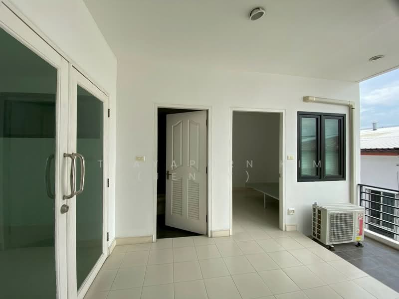 The Zenite, Bangkok, ประชาอุทิศ (เหม่งจ๋าย), Wang Thonglang, Bangkok, 5 Bedrooms, 400 sqm, Townhouse For Rent, by Tittayaporn Kim (Jenny), 500306732 - DDproperty.com