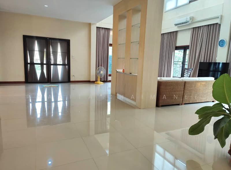 World Club Land, Chiang Mai, Chiang Mai-Hang Dong Road, Nong Kwai, Hang Dong, Chiang Mai, 3 Bedrooms, 250 sqm, Single Detached House For Rent, by Pharita Chaimanee, 500306734 - DDproperty.com
