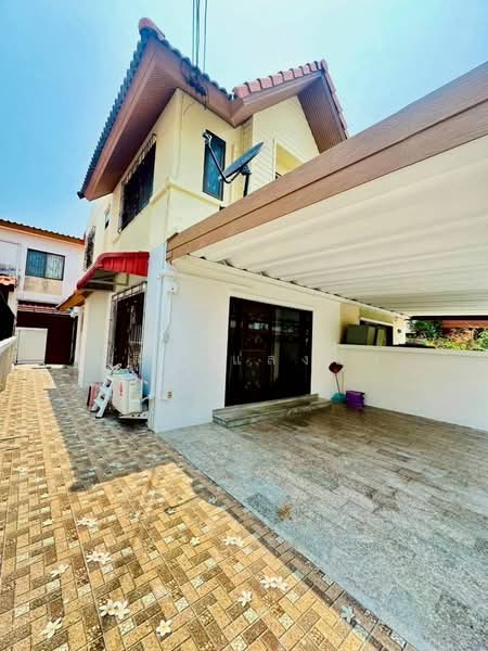 ให้เช่าบ้านแฝด ม.คันทรีปาร์ค2 เลี่ยงหนองมน ชลบุรี, Chon Buri (Pattaya), Huai Kapi, Muang Chon Buri, Chon Buri (Pattaya), 2 Bedrooms, 85 sqm, Semi-Detached House (Twin House) For Rent, by Dusit Saengfa, 500306768 - DDproperty.com