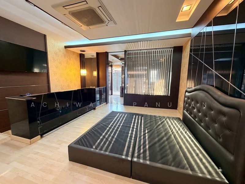 Baan Klang Muang Urbanion Rama 9-Ladprao : บ้านกลางเมือง เออร์บาเนี่ยน พระราม 9-ลาดพร้าว, กรุงเทพ, ซอยลาดพร้าว 84 ถนนลาดพร้าว, วังทองหลาง, กรุงเทพ, 250 ตร.ม., ทาวน์เฮ้าส์ ให้เช่า, โดย Achiwara Panusan, 500306771 - DDproperty.com