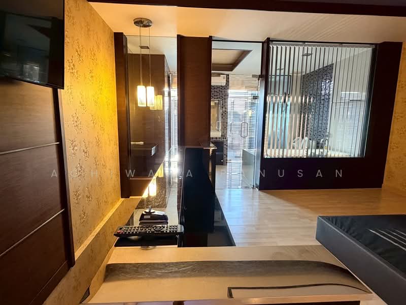 Baan Klang Muang Urbanion Rama 9-Ladprao : บ้านกลางเมือง เออร์บาเนี่ยน พระราม 9-ลาดพร้าว, กรุงเทพ, ซอยลาดพร้าว 84 ถนนลาดพร้าว, วังทองหลาง, กรุงเทพ, 250 ตร.ม., ทาวน์เฮ้าส์ ให้เช่า, โดย Achiwara Panusan, 500306771 - DDproperty.com