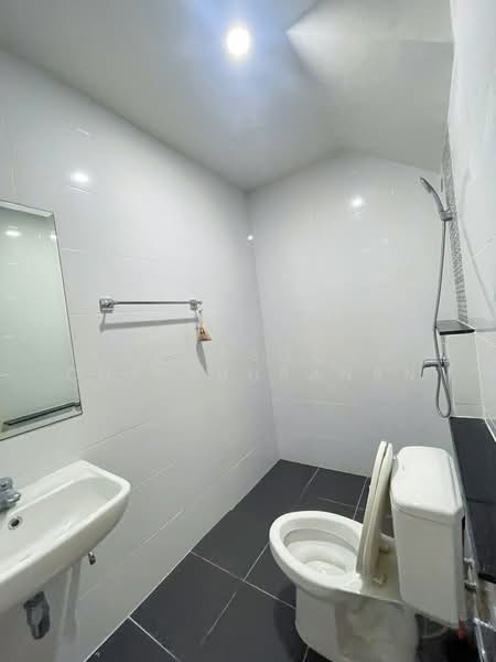 The Passage Ramintra-Khubon, Bangkok, Khubon Road, Bang Chun, Khlong Sam Wa, Bangkok, 4 Bedrooms, 120 sqm, Townhouse For Rent, by Khemasooch Chiraburanan, 500306776 - DDproperty.com