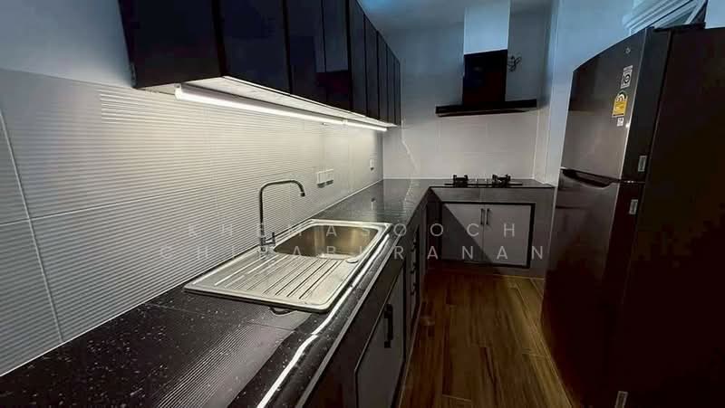 The Metro Sathorn-Kanlapaphruek, Bangkok, Kanlapaphruek Road, Bang Wa, Phasi Charoen, Bangkok, 3 Bedrooms, 200 sqm, Townhouse For Rent, by Khemasooch Chiraburanan, 500306780 - DDproperty.com