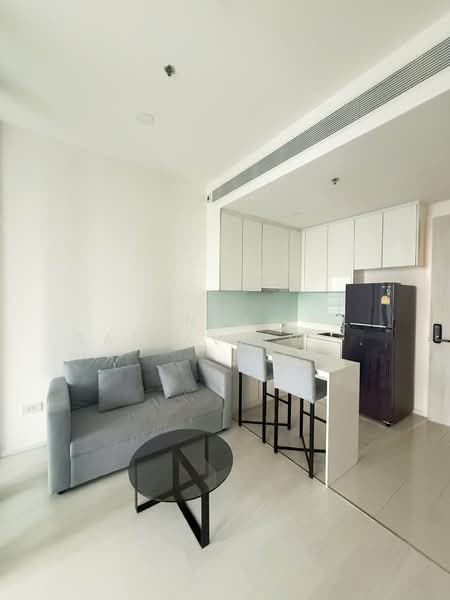 Mazarine Ratchayothin, Bangkok, Soi Phahonyothin 30, Phahonyothin Road, Chan Kasem, Chatuchak, Bangkok, 1 Bedroom, 42 sqm, Condo For Rent, by Nop Satjavitvisarn, 500306798 - DDproperty.com