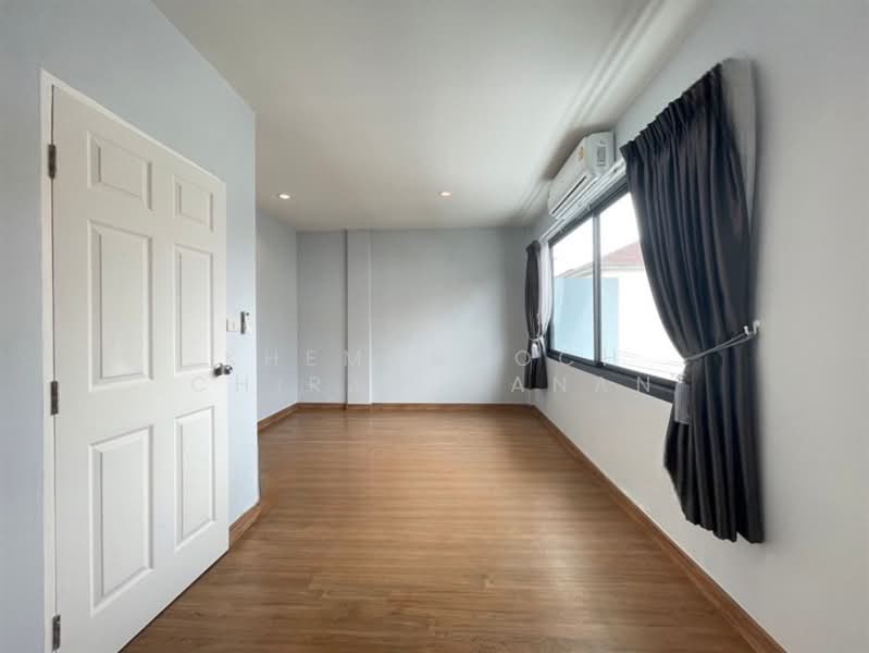 undefined, Bangkok, Khlong Song Ton Nun, Lat Krabang, Bangkok, 4 Bedrooms, 144 sqm, Townhouse For Sale, by Khemasooch Chiraburanan, 500306816 - DDproperty.com