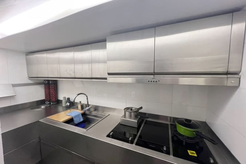 Crystal Ville, Bangkok, Pradit Manutham, Lat Phrao, Bangkok, 2 Bedrooms, 120 sqm, Semi-Detached House (Twin House) For Sale, by คุณบี, 500306817 - DDproperty.com