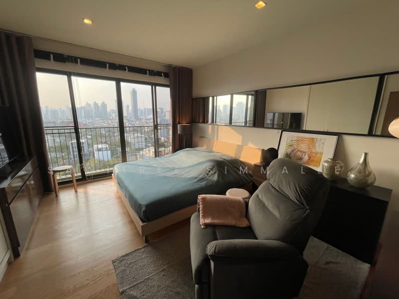 Noble Solo, Bangkok, 988 Thong Lo, Khlong Tan Nua, Watthana, Bangkok, 2 Bedrooms, 102 sqm, Condo For Sale, by Sawitree Simmalee, 500306844 - DDproperty.com