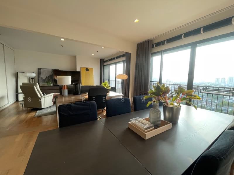 Noble Solo, Bangkok, 988 Thong Lo, Khlong Tan Nua, Watthana, Bangkok, 2 Bedrooms, 102 sqm, Condo For Sale, by Sawitree Simmalee, 500306844 - DDproperty.com