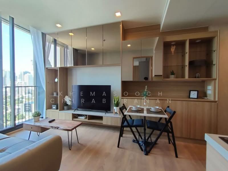 Noble Around Sukhumvit 33, Bangkok, 17 Soi Sukhumvit 33, Khlong Tan Nua, Watthana, Bangkok, 1 Bedroom, 35 sqm, Condo For Rent, by Khemasooch Chiraburanan, 500306968 - DDproperty.com