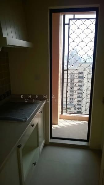 The Crest Phahonyothin 11, Bangkok, Soi Phaholyothin 11 Phaholyothin Road, Samsen Nai, Phaya Thai, Bangkok, 2 Bedrooms, 63 sqm, Condo For Rent, by Khemasooch Chiraburanan, 500306974 - DDproperty.com