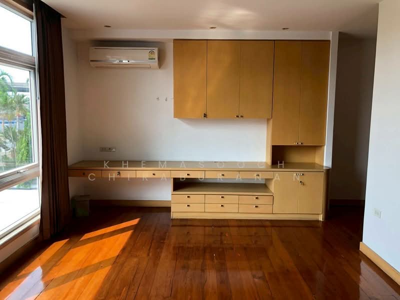 6-BR House, Bangkok, Bang Chak, Phra Khanong, Bangkok, 6 Bedrooms, 700 sqm, Single Detached House For Rent, by Khemasooch Chiraburanan, 500307003 - DDproperty.com