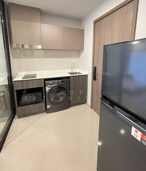 Life Phahon-Ladprao, Bangkok, 996 Phahonyothin Road, Jom Phon, Chatuchak, Bangkok, 1 Bedroom, 35 sqm, Condo For Rent, by Nop Satjavitvisarn, 500307045 - DDproperty.com