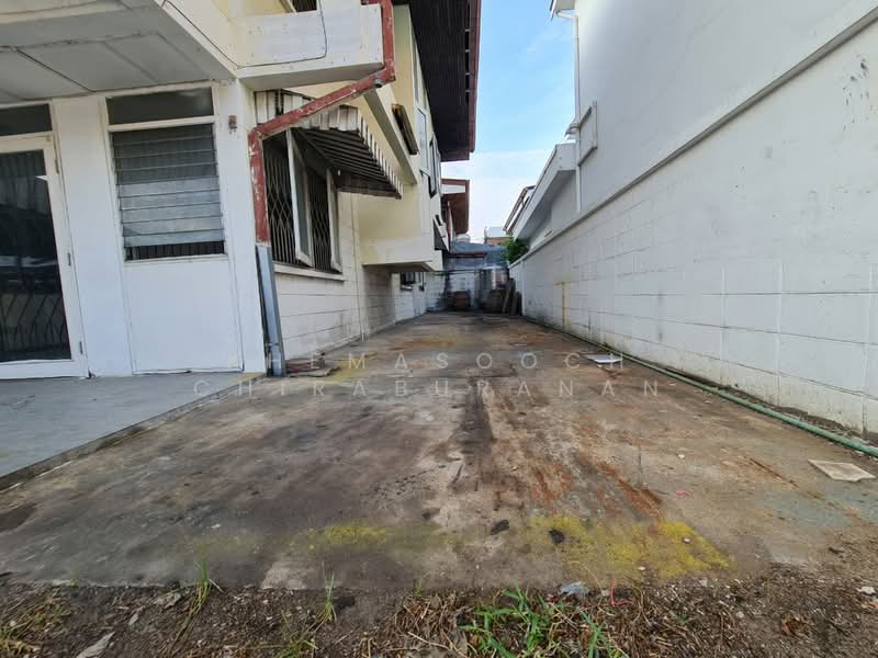 บ้าน 3-ห้องนอน, กรุงเทพ, หัวหมาก, บางกะปิ, กรุงเทพ, 180 ตร.ม., บ้านเดี่ยว ให้เช่า, โดย Khemasooch Chiraburanan, 500307111 - DDproperty.com