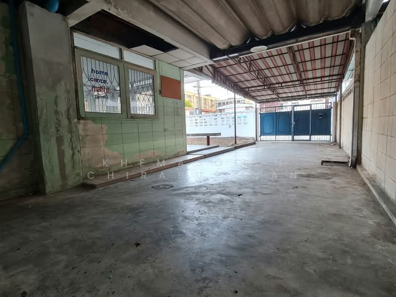 3-BR House, Bangkok, Hua Mak, Bang Kapi, Bangkok, 3 Bedrooms, 180 sqm, Single Detached House For Rent, by Khemasooch Chiraburanan, 500307111 - DDproperty.com