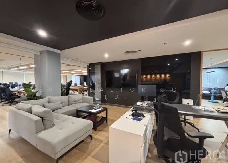 For Rent Office Space 845 sqm in Bang Rak, Bangkok near BTS Chong Nonsi HRE00754, กรุงเทพ, สีลม, บางรัก, กรุงเทพ, 845 ตร.ม., สำนักงาน ให้เช่า, โดย Hero Realtor Co., Ltd., 500307126 - DDproperty.com