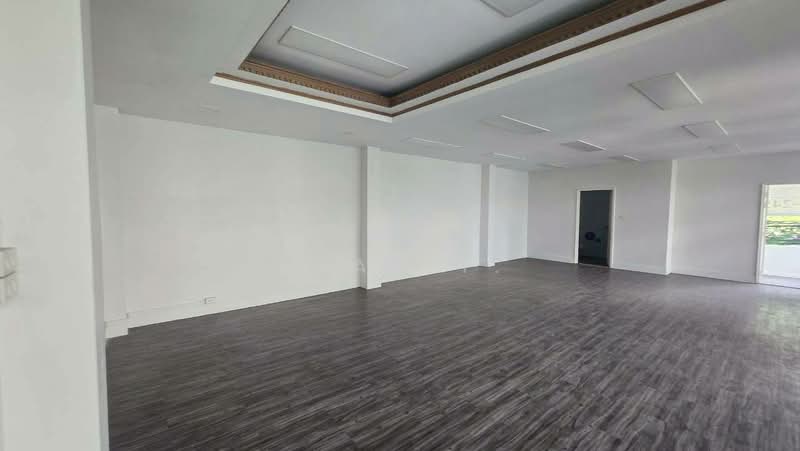 พื้นที่ให้เช่า สีลม สาทร : Space for rent in Silom and Sathorn., กรุงเทพ, สีลม, บางรัก, กรุงเทพ, 80 ตร.ม., พื้นที่ขายของ ให้เช่า, โดย TOAH T., 500307130 - DDproperty.com