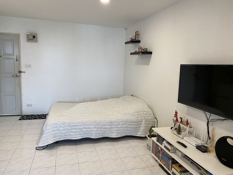 Royal Tower III Condominium, Bangkok, Sutthisan Winitchai, Samsen Nai, Phaya Thai, Bangkok, 1 Bedroom, 30 sqm, Condo For Sale, by Thara s., 500307184 - DDproperty.com