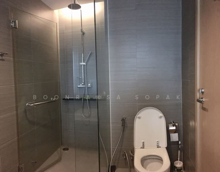 Siri At Sukhumvit, Bangkok, 902 Sukhumvit Road, Phra Kanong, Khlong Toei, Bangkok, 2 Bedrooms, 70 sqm, Condo For Rent, by Boonraksa Sopak, 500307185 - DDproperty.com
