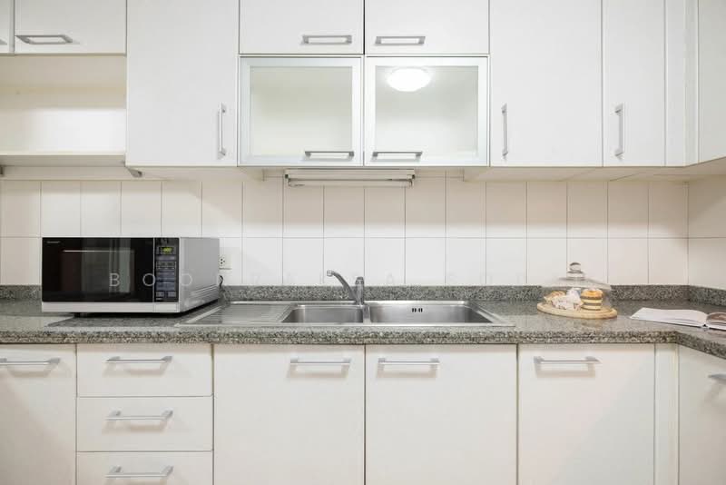 The Grand Sethiwan, Bangkok, 82 Soi Sukhumvit 24, Khong Tan, Khlong Toei, Bangkok, 3 Bedrooms, 250 sqm, Apartment For Rent, by Boonraksa Sopak, 500307215 - DDproperty.com