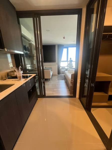 XT Huaikhwang, Bangkok, 244 Ratchadaphisek Road, Huai Khwang, Bangkok, 1 Bedroom, 30 sqm, Condo For Rent, by Khemasooch Chiraburanan, 500307217 - DDproperty.com