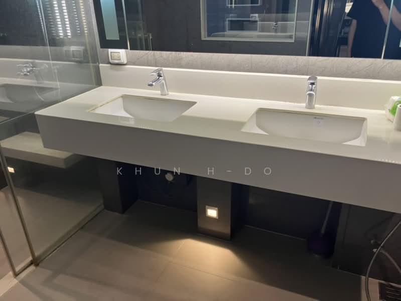 Urbitia Thonglor, Bangkok, 19 Soi Sukhumvit 36 Thonglor Road, Phra Kanong, Khlong Toei, Bangkok, 2 Bedrooms, 65 sqm, Condo For Sale, by KHUN H-DO, 500307241 - DDproperty.com