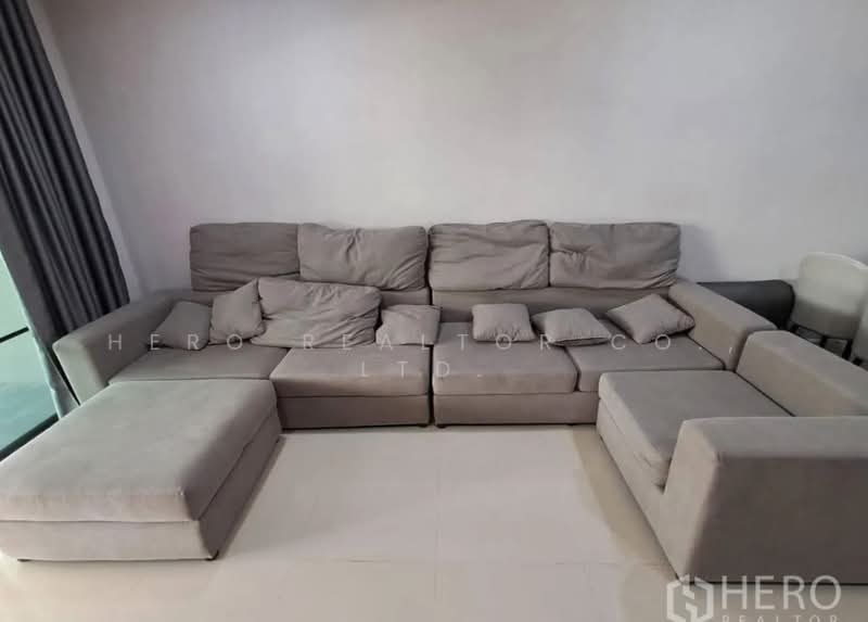 Baan Klang Muang Ladprao 101 Station, Bangkok, Soi Ladprao 101 Yeak 42, Khlong Chan, Bang Kapi, Bangkok, 4 Bedrooms, 200 sqm, Single Detached House For Rent, by Hero Realtor Co., Ltd., 500307261 - DDproperty.com